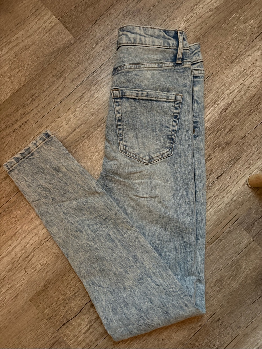 wild fable Women’s High Rise Light Acid Wash Blue Skinny Jeans